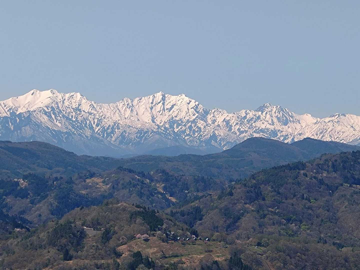 綺麗だったのでアップ
爺ヶ岳、鹿島槍ヶ岳、五竜