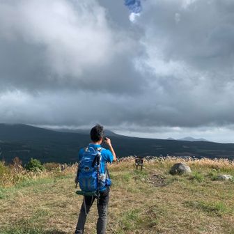 P-3
日差しがでてきたけれど
韓国岳は雲☁️にすっぼり隠れてる