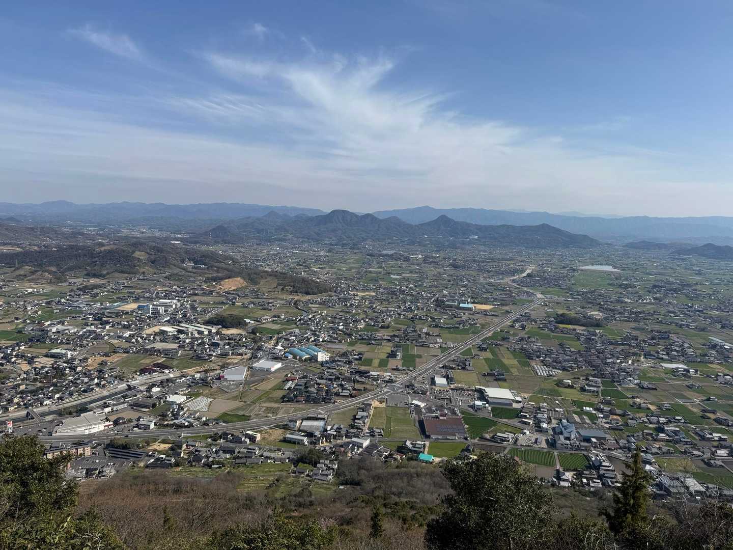 今日朝歩いていた三頭山方面