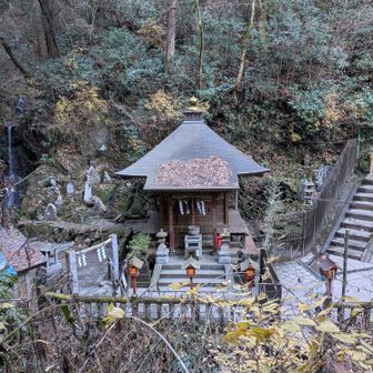 琵琶滝のところ。無事に降りて来られますように。