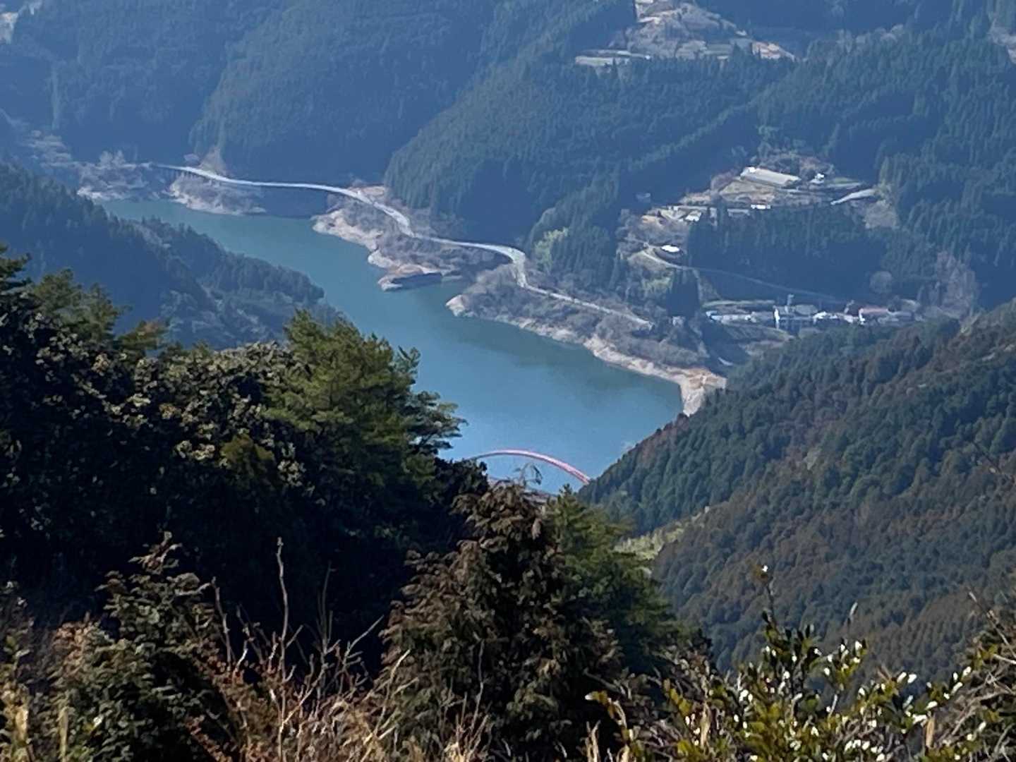 日向神ダムがこんなに近かったんですね。
地図をみれば納得ですが、星野村の方へぐるっと回ってきたので感覚がマヒしてました。
