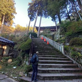 車載の温度計では気温1℃❗一昨日までの雪❄️がまだ残ってました。
