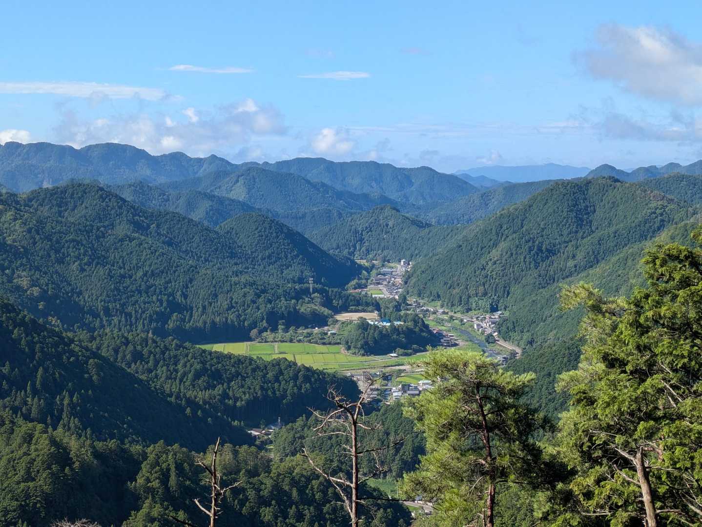 のどかな里山風景
