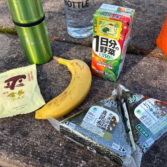 徳島市民なら誰もが知っている金長まんじゅう、しかもゴールド　も！