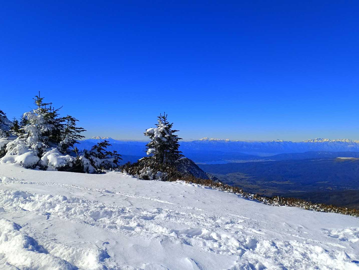 赤岩の頭から見る 北アルプス