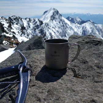 山頂で景色見ながら、山コーヒー☕
旨〰️、贅沢〰️😋