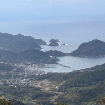 坊泊浦と双剣石