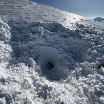 ホントどれだけ積もってるんだよ…と思いつつ、今回も時間切れで下山します
でもいけそうな気がしてきて、ちょっと嬉しい☺️