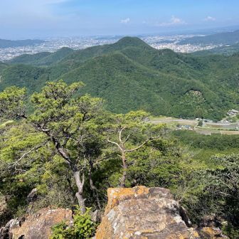 南側に見えるのは以前登った彦谷湯殿山⛰️