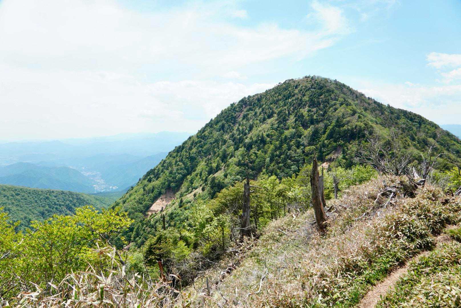 鶏頂山