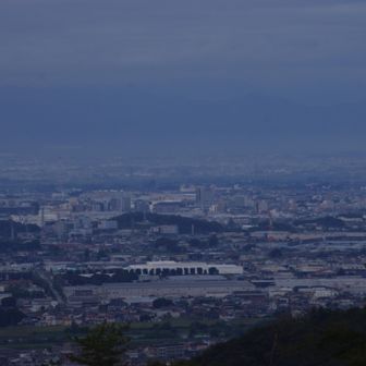 わかる人はわかる💦
東日本最大の天神山古墳と太田市役所。