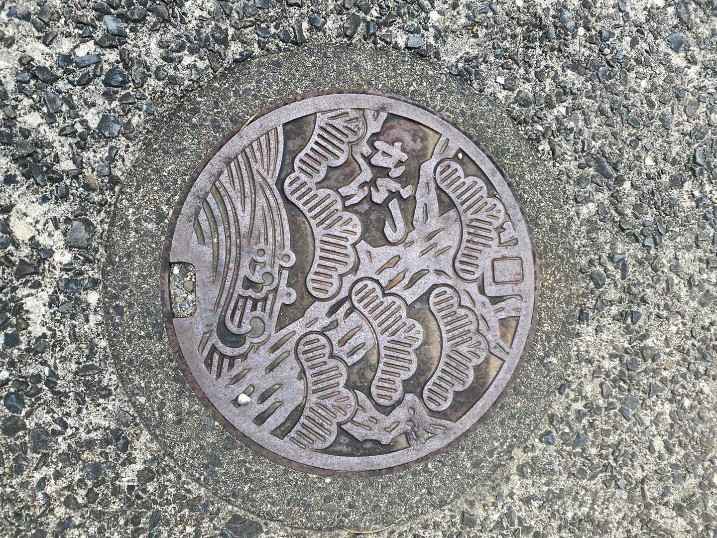 マンホールは唐津👍