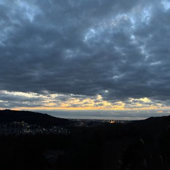 茜台展望台より