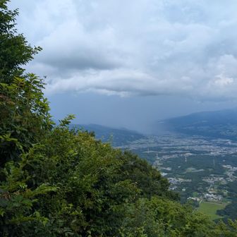 ゴロゴロ聞こえてきました