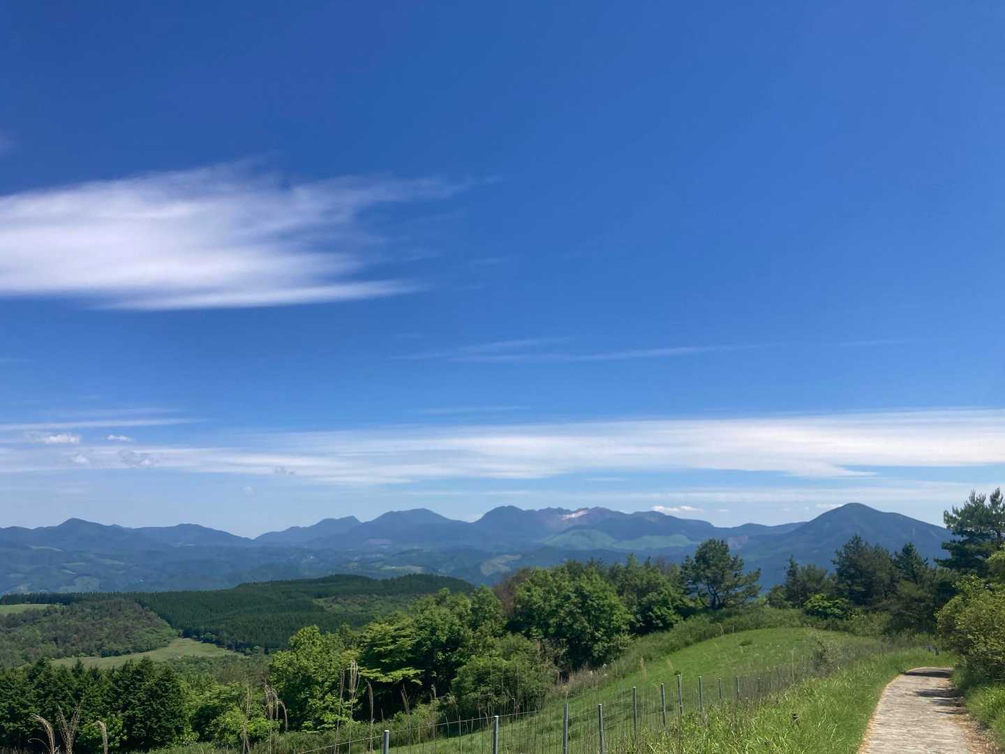 涌蓋山〜黒岳オールくじゅう最高🤩
万年山素晴らしいお山でした👍