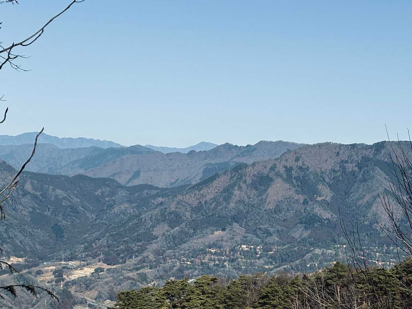 遠くに雲取山見えた🤩