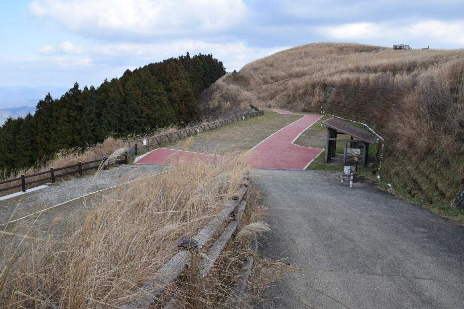 キャンプ場は新しく整備されてました✨