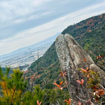 クジラ岩で一休み