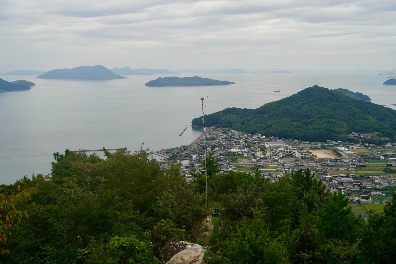 志々島
