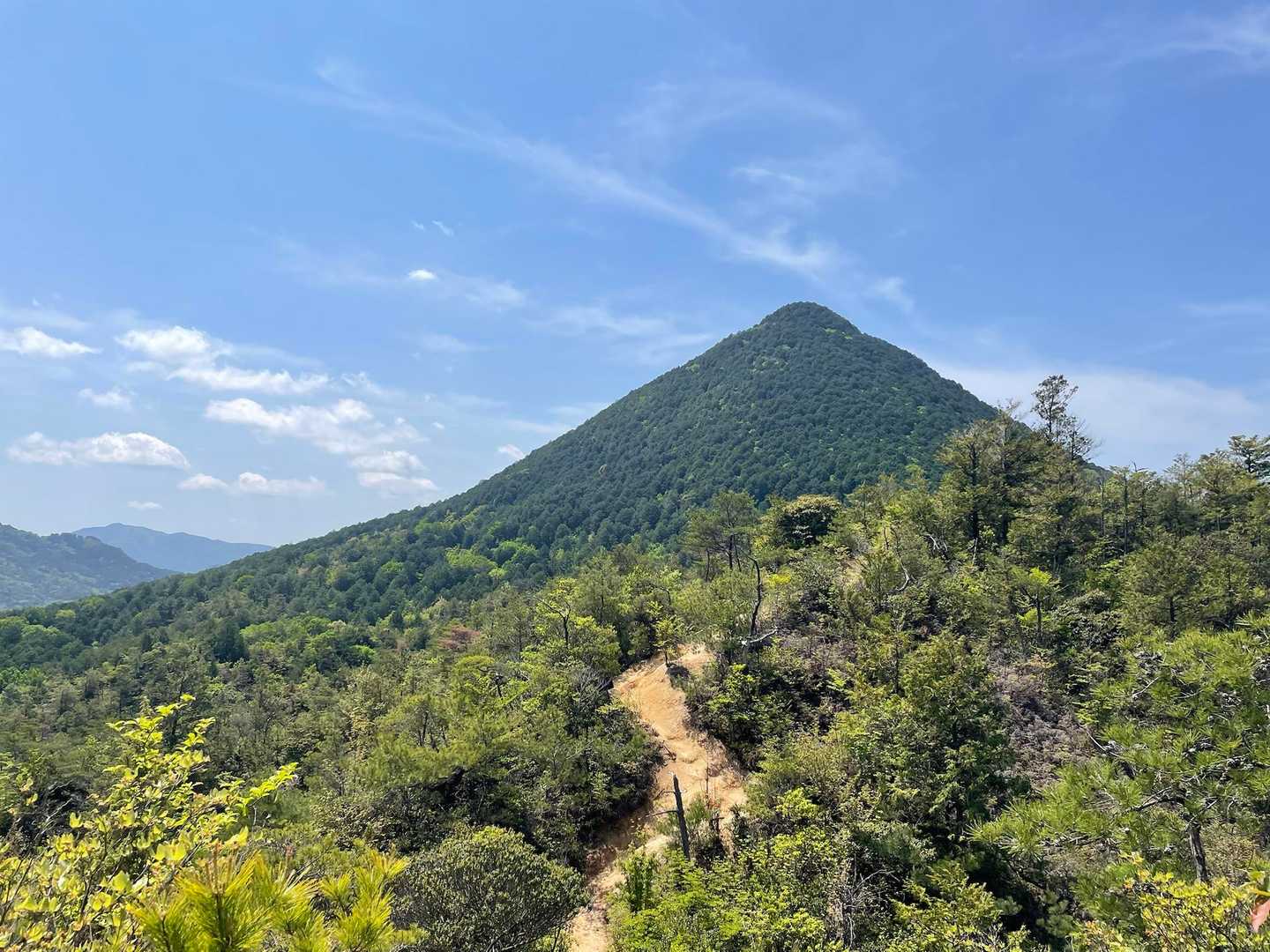 ゴールデンウィークに近江富士。 / やまたつの登山データ | YAMAP
