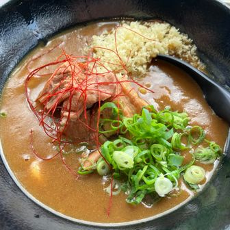 角煮カレーうどんを食べて下山に備えます