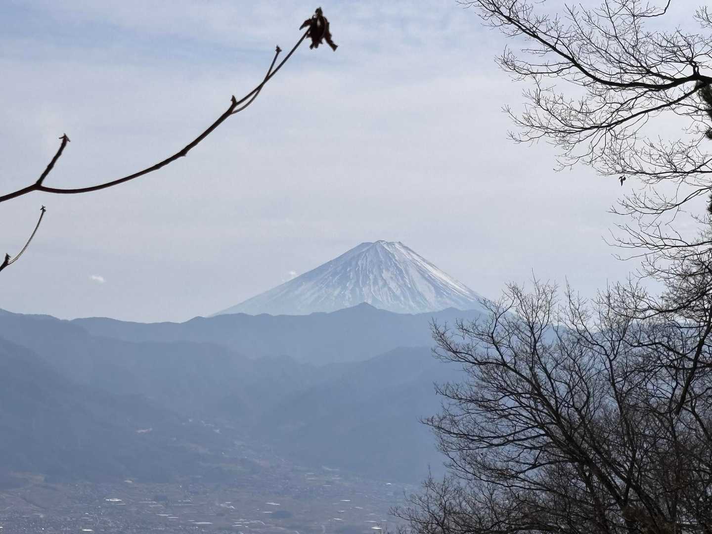 富士山を眺めながらランチです♪
遅くなっちゃった💦