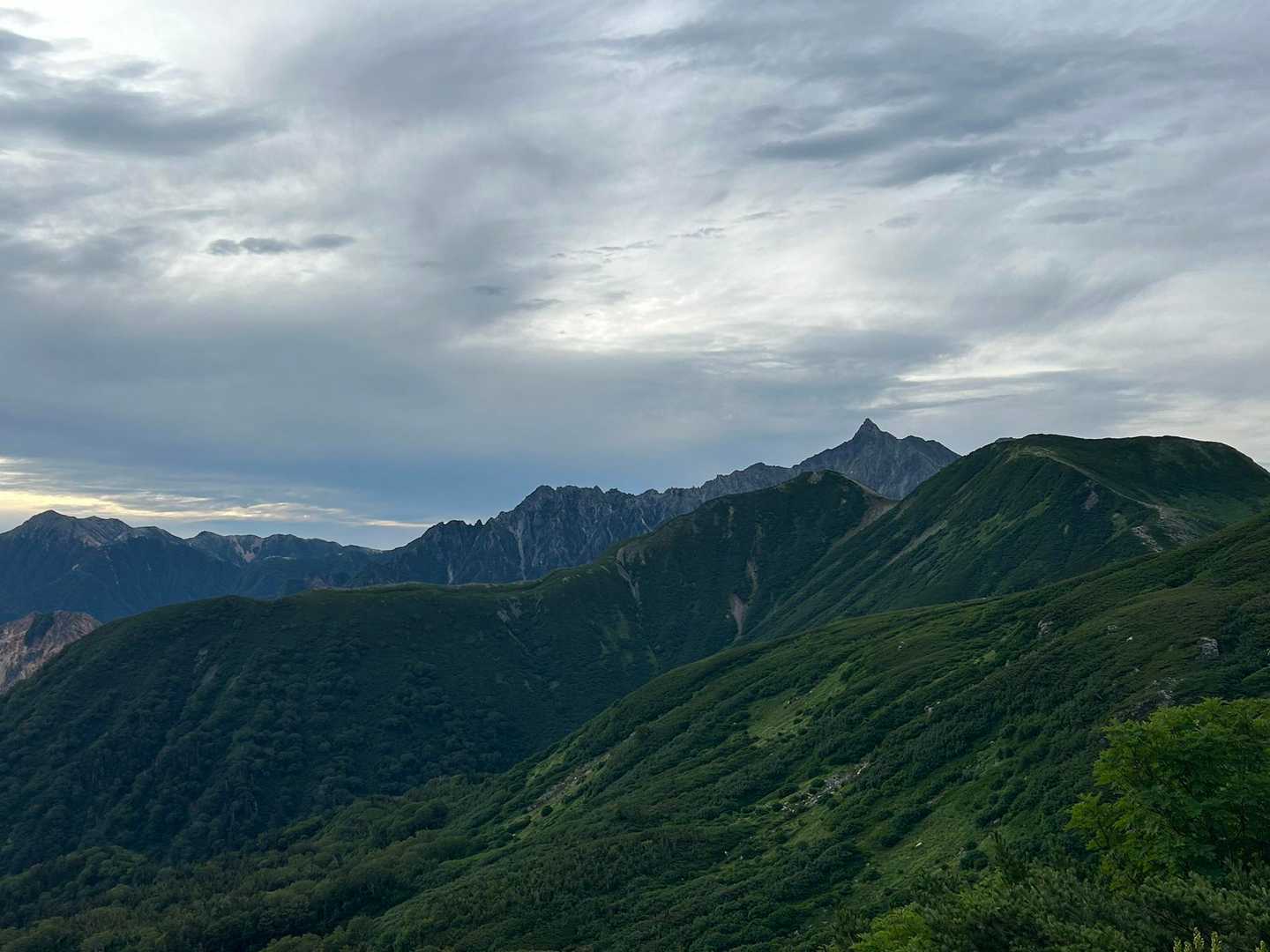 双六岳-丸山-三俣蓮華岳-鷲羽岳 周回コースの写真