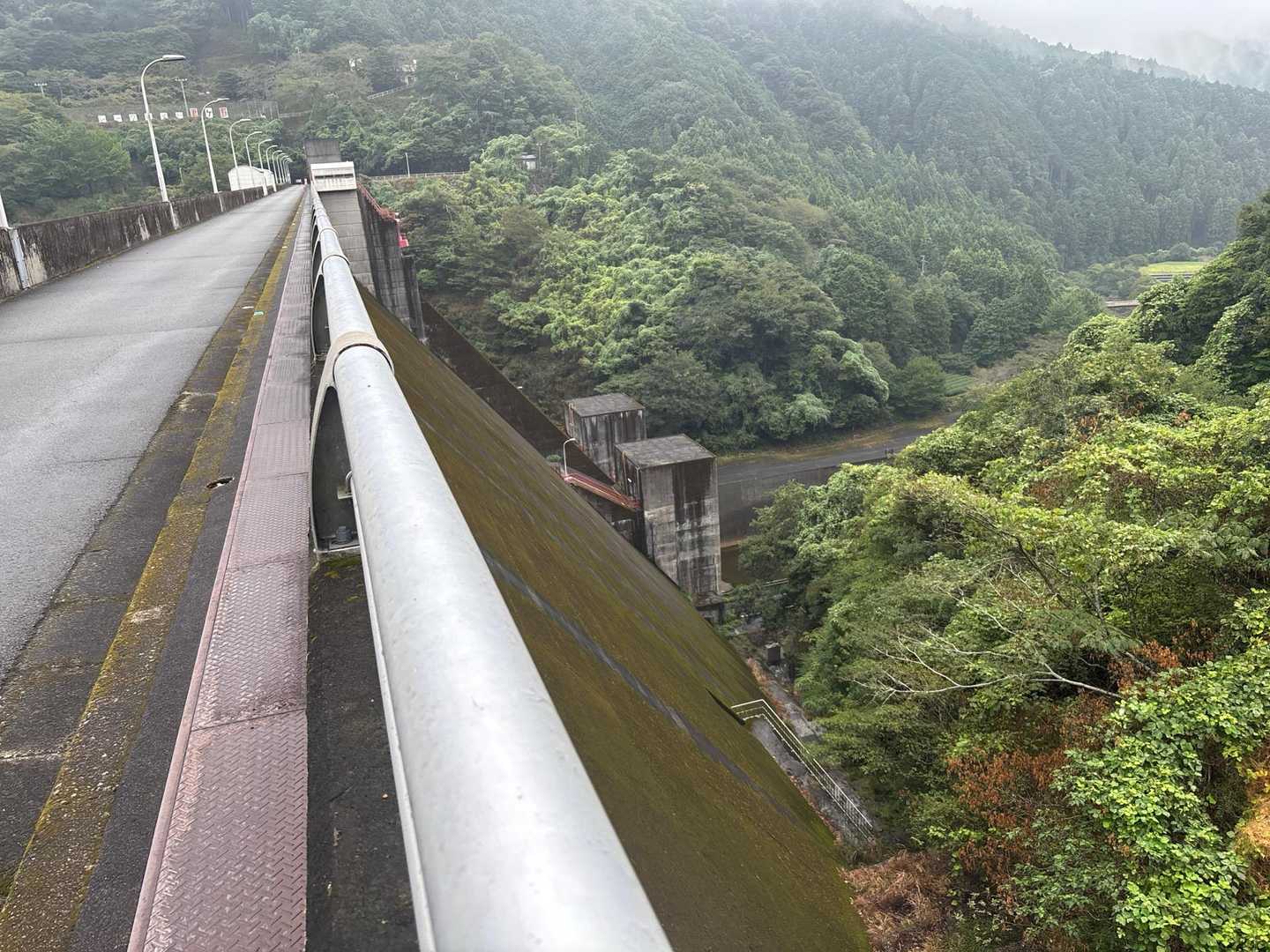 高束山 往復コースの写真