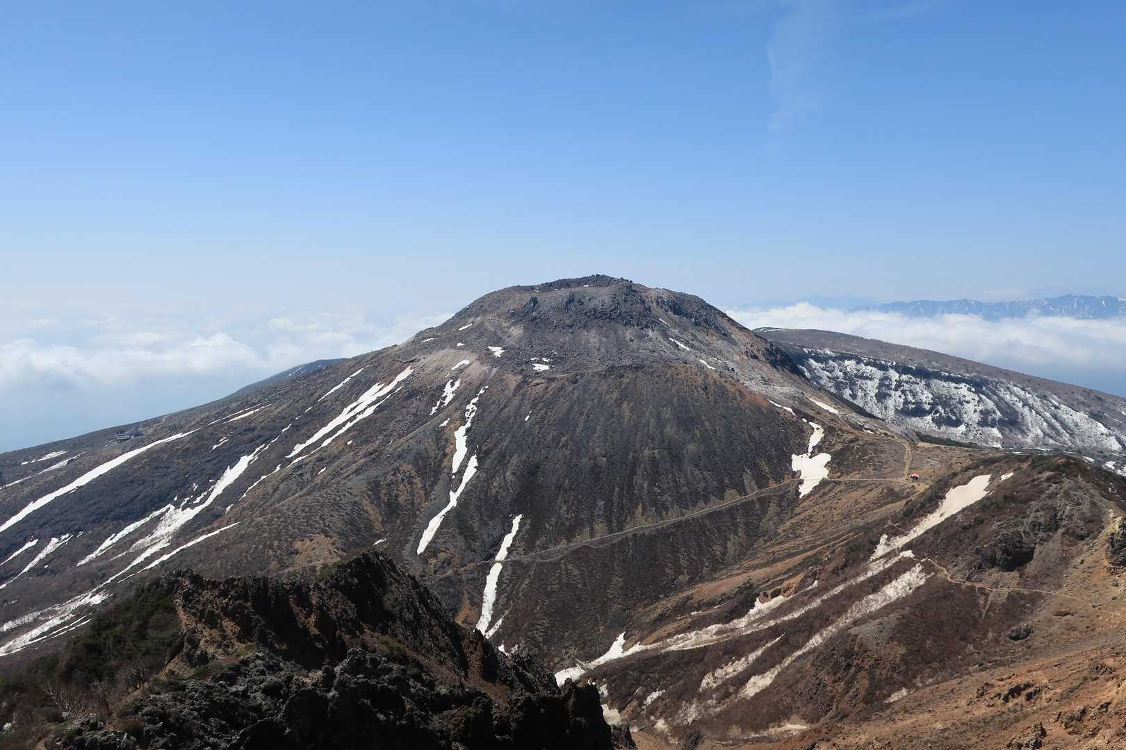 茶臼岳の雄姿