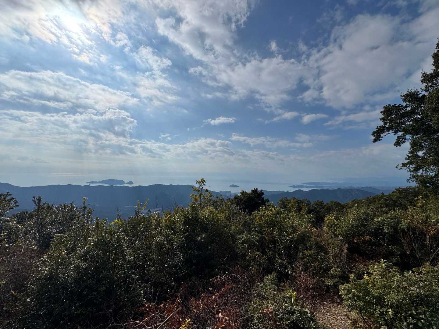 鬼ヶ岩屋-五剣山 周回コースの写真