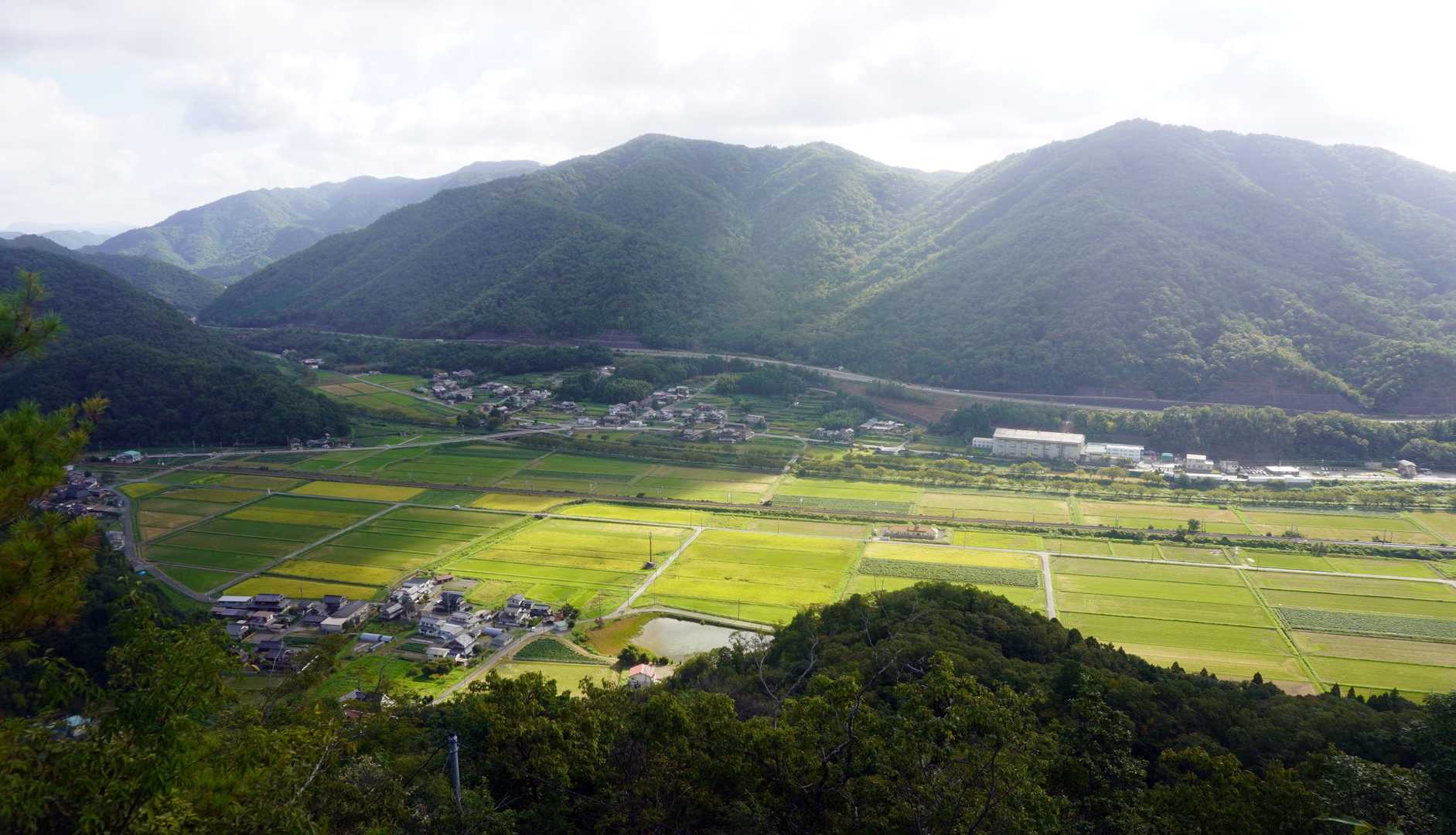 岩場の上部からの展望