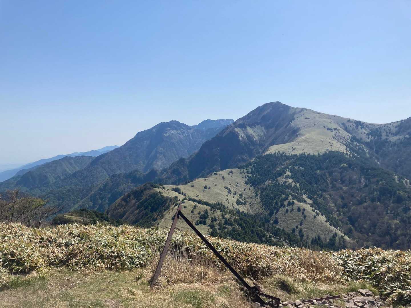 堂ケ森さんちょ⛰️
相変わらずの絶景です🎵
梅から来られた方々とご挨拶🙌
