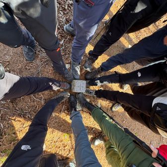 ウェ〜イ！登頂🙌

…ピストンなら早く帰って🚽行けるな🤗