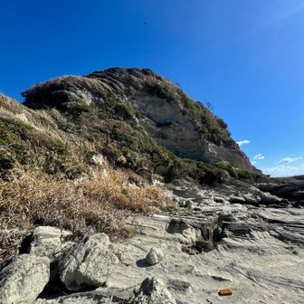 浅間山…18m

いきなりですがこれグレーピークです

ただ、どうも登れる山ではないらしい

たしかに登れそうなところはなかったです