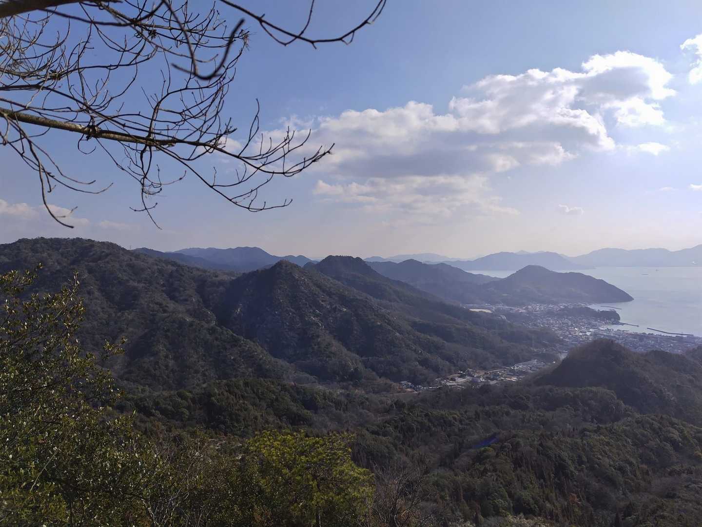 忠海の街が見える