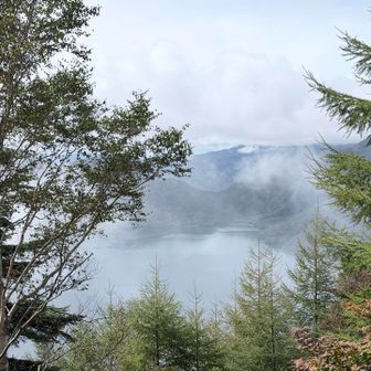 中禅寺湖はガスガスね