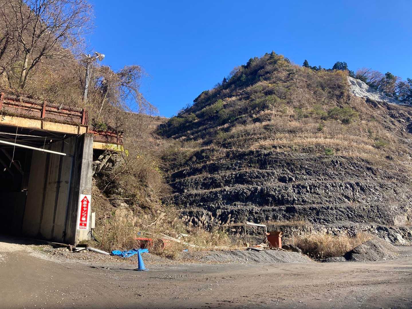 出口の先のこの景色も武甲山ぽくて💓