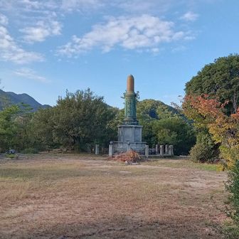 城山山頂には、砲弾型の忠魂碑があります🙏🏼
町出身の戦死病没者の英霊を合祀してます🙏🏼🙏🏼🙏🏼