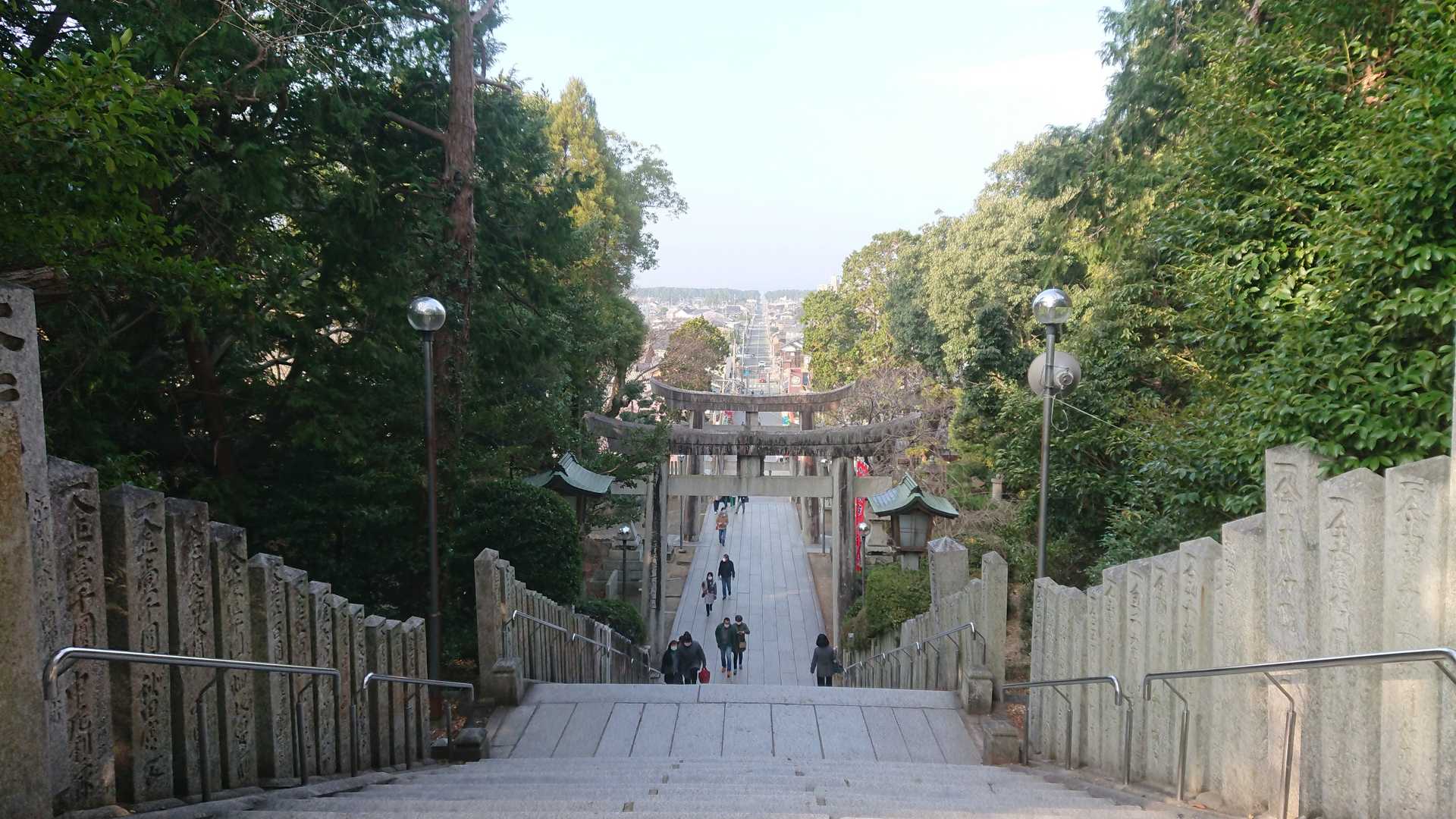 有名な光の道の構図🌄
太陽がなくてもいい景色✨
もっと晴れてる(モヤってない)と更に良かったかなぁ😅