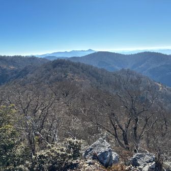 北山犬切への稜線