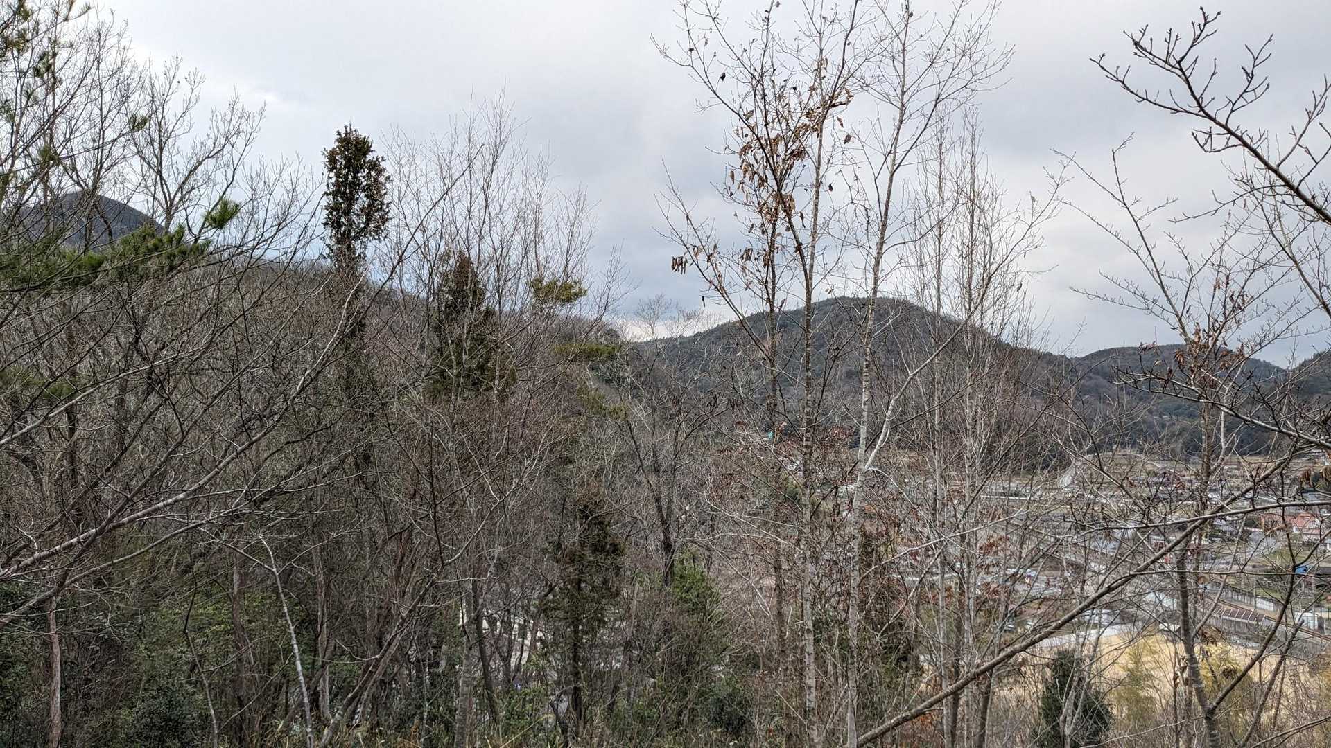 梨羽城跡登り口-畑木山 往復コースの写真