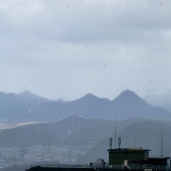 望遠。丹波の山々かな。