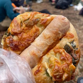 大葉入りのソーセージのパン美味し😁❤️