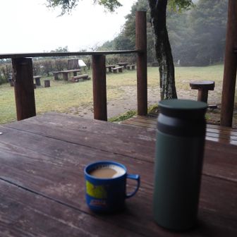 登山道も上宮も山荘も、
きれいにお掃除いただき、
ありがとうございました。