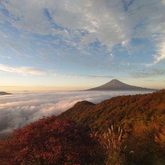 日の出前には大層空が焼けたらしい
