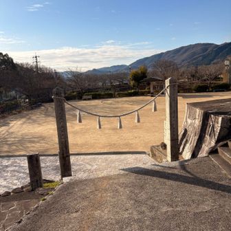 ゴールティン🏁
明日から休もう😷