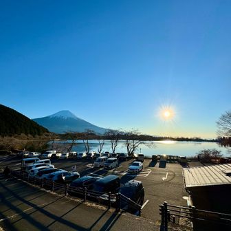 少し遅れのご来光🌅