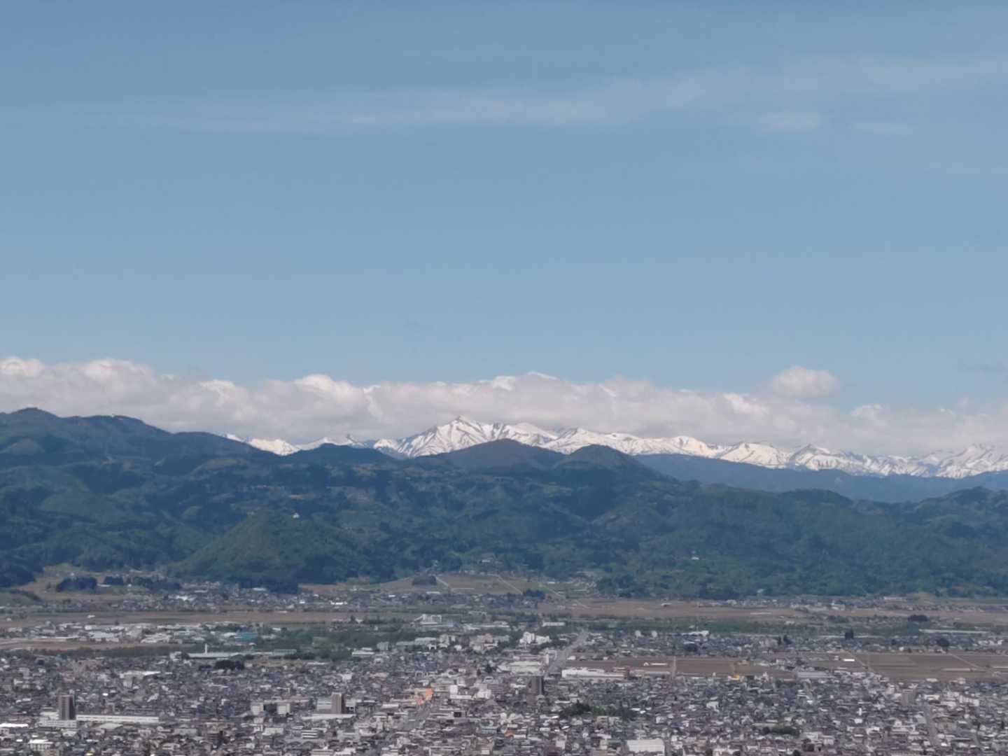 なんて山かな〜