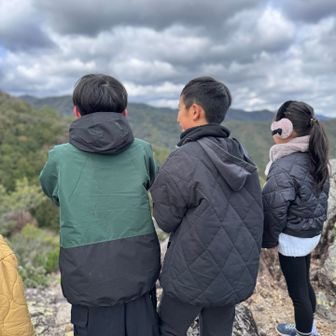 ヤッホー対決が始まりました😀もちろん私も参戦！大声では負けません💪
この2人は仲直りしたっぽい。良かったね😊