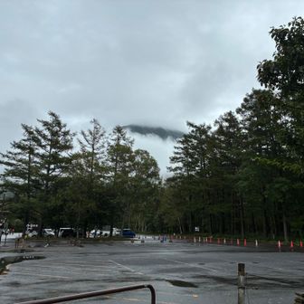 男体山チラ見せ